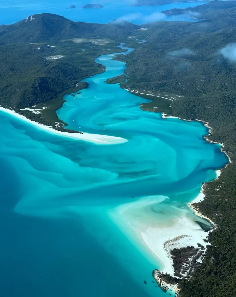 Scenic Flight to Whitehaven Beach